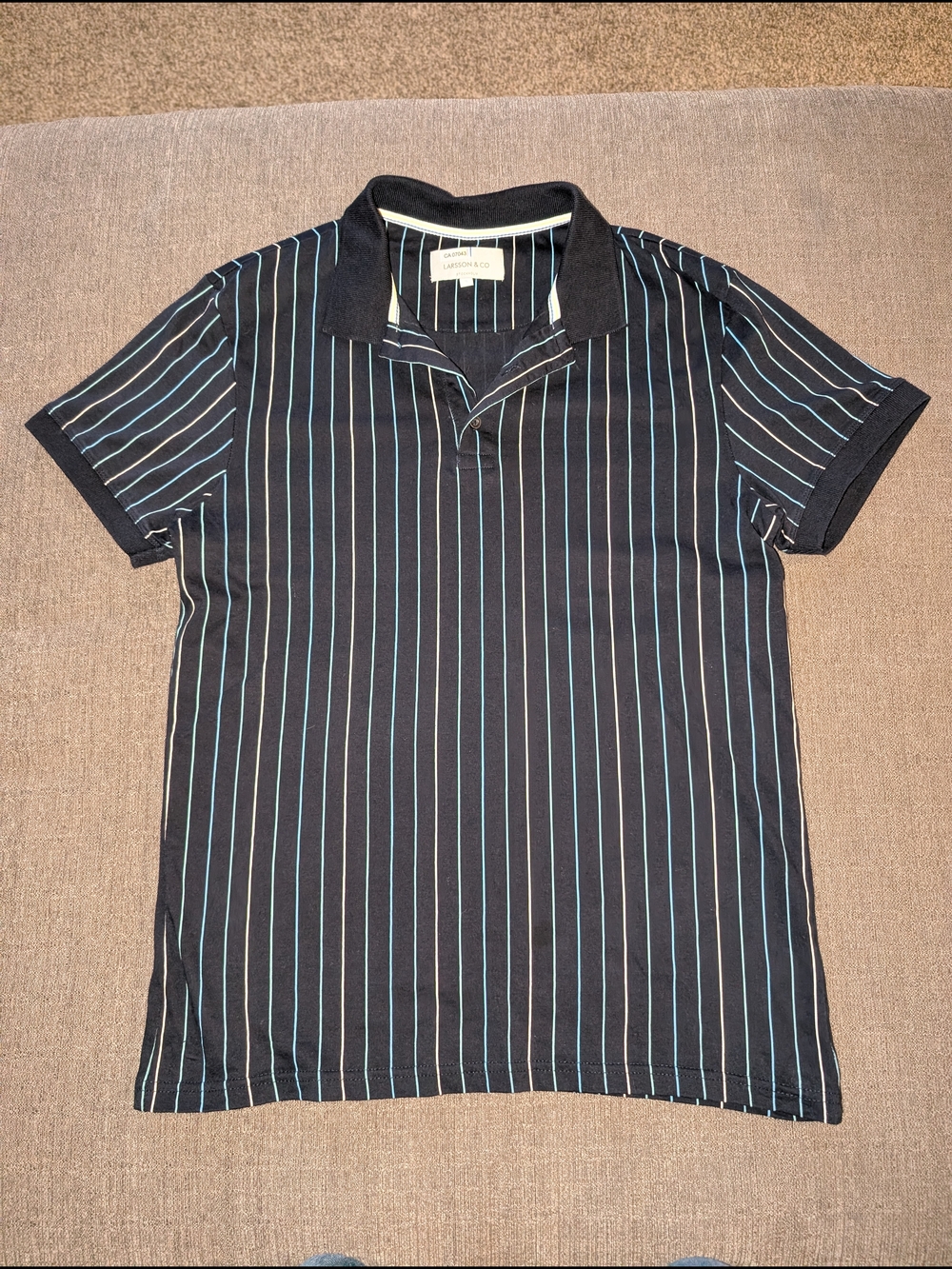 Men's Navy Golf Polo with Vertical Light Blue And White Pinstripes